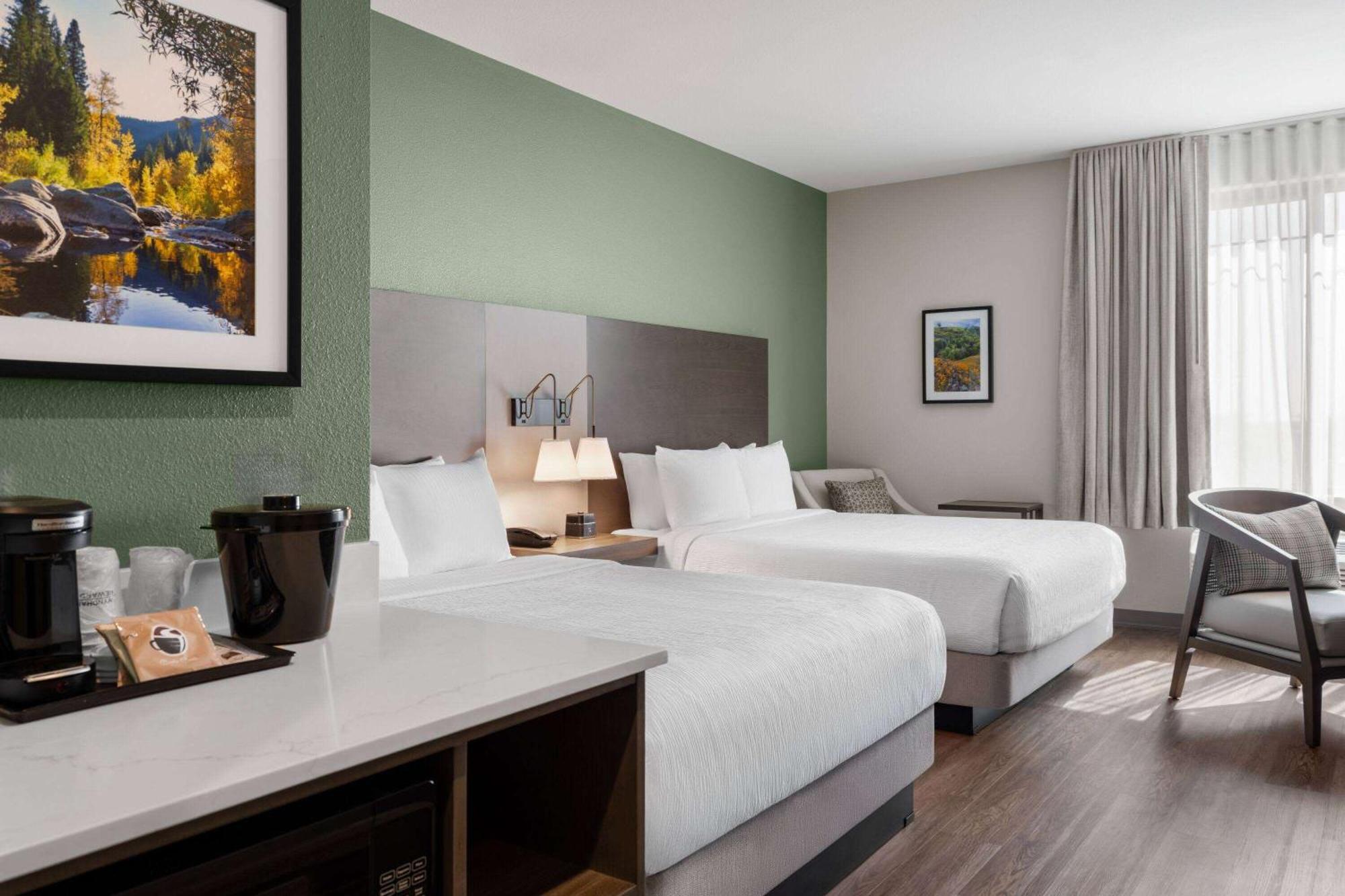 La Quinta Inn And Suites By Wyndham Lincoln Exteriör bild