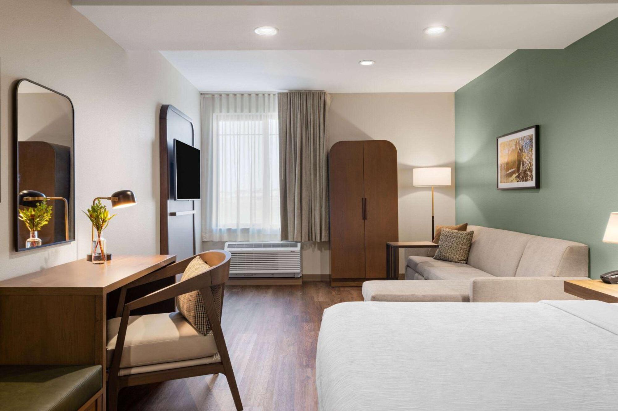 La Quinta Inn And Suites By Wyndham Lincoln Exteriör bild