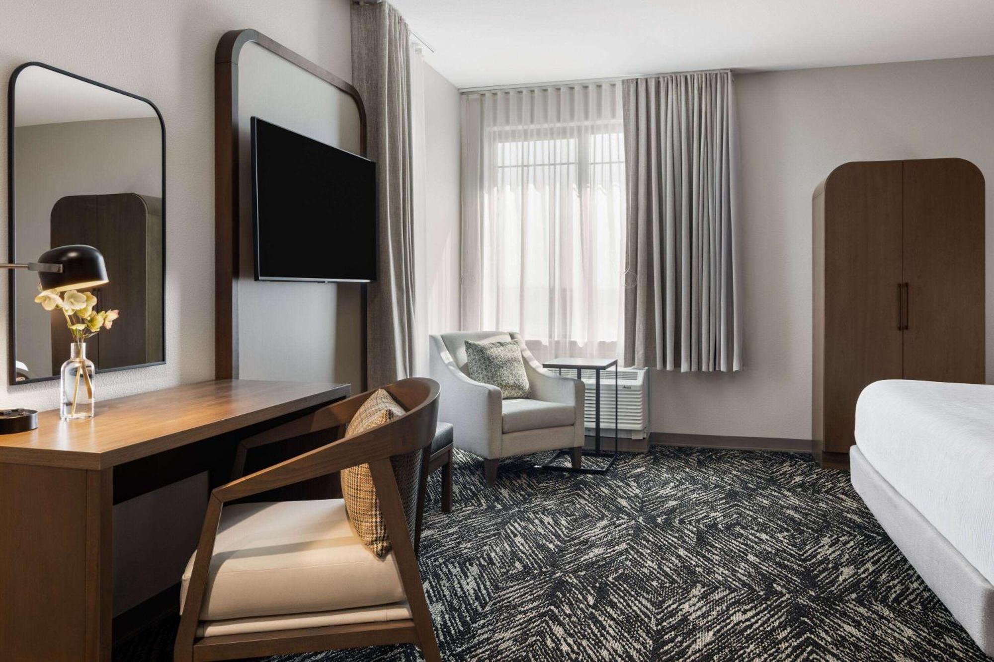 La Quinta Inn And Suites By Wyndham Lincoln Exteriör bild